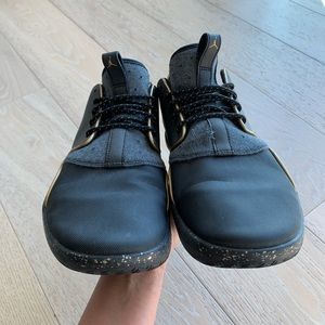 jordan eclipse holiday black and gold